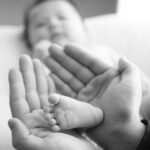 Psychologische Hintergründe des Daumenlutschens im Erwachsenenalter