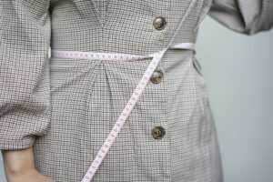 Gutes Gewicht dank Hypnose: Tipps für erfolgreichen Gewichtsverlust im Berufsalltag