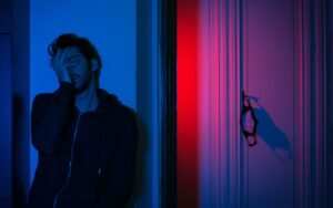 Burnout und Hypnose: Die Wirkung von Selbstgesprächen auf die mentale Gesundheit