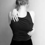 Hypnose bei Depression: Wie man negative Gedankenmuster durchbricht